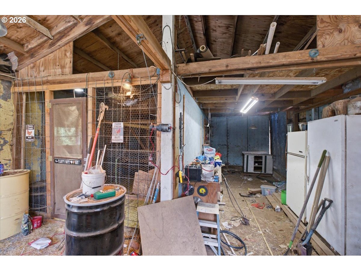 30271 Horseshoe Loop Lebanon, OR 97355 - Photo 29 of 40 Gallery Image 29