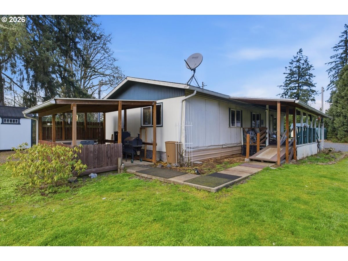 30271 Horseshoe Loop Lebanon, OR 97355 - Photo 31 of 40 Gallery Image 31