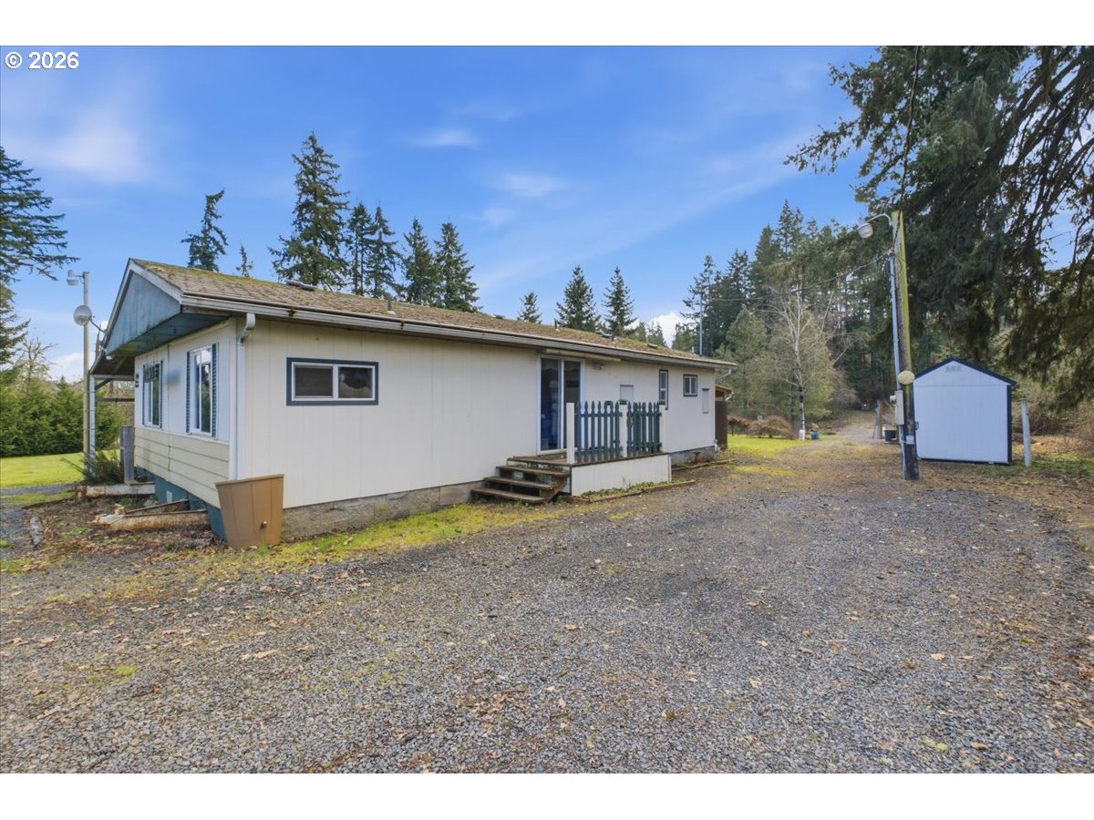 30271 Horseshoe Loop Lebanon, OR 97355 - Photo 6 of 40 Gallery Image 6