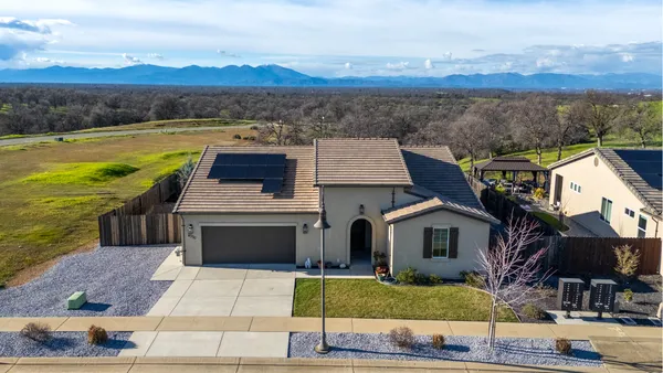 $535,000 | 4510 Pleasant Hills Drive, Anderson, CA 96007