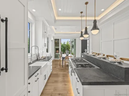 $5,350,000 | 466 Westbourne Street, La Jolla, CA 92037