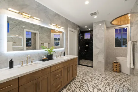 $5,350,000 | 466 Westbourne Street, La Jolla, CA 92037