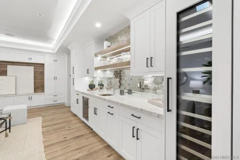 $5,350,000 | 466 Westbourne Street, La Jolla, CA 92037