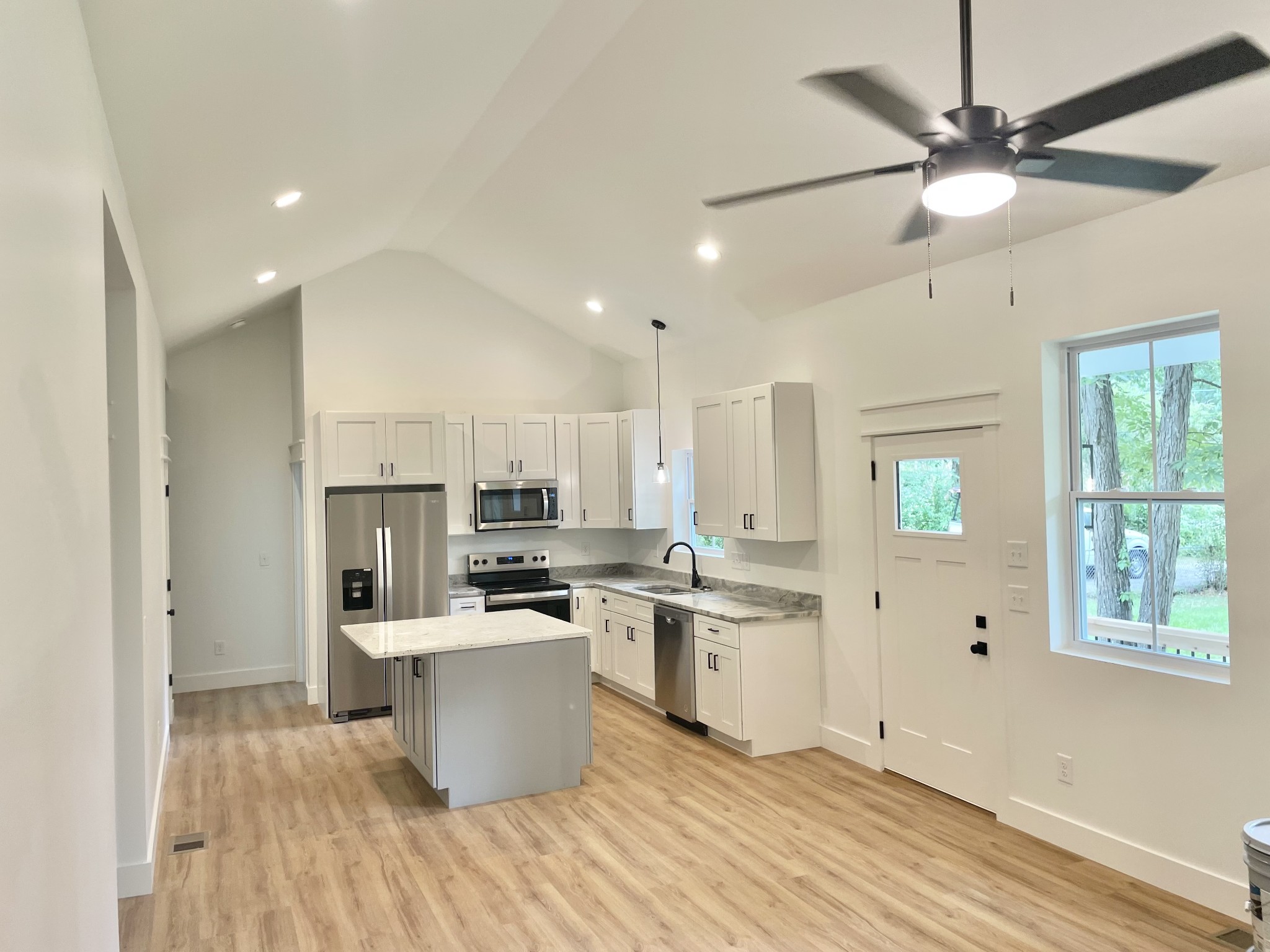 637 Terrace Hill Road Mount Juliet, TN 37122 - Photo 4 of 7 Gallery Image 4