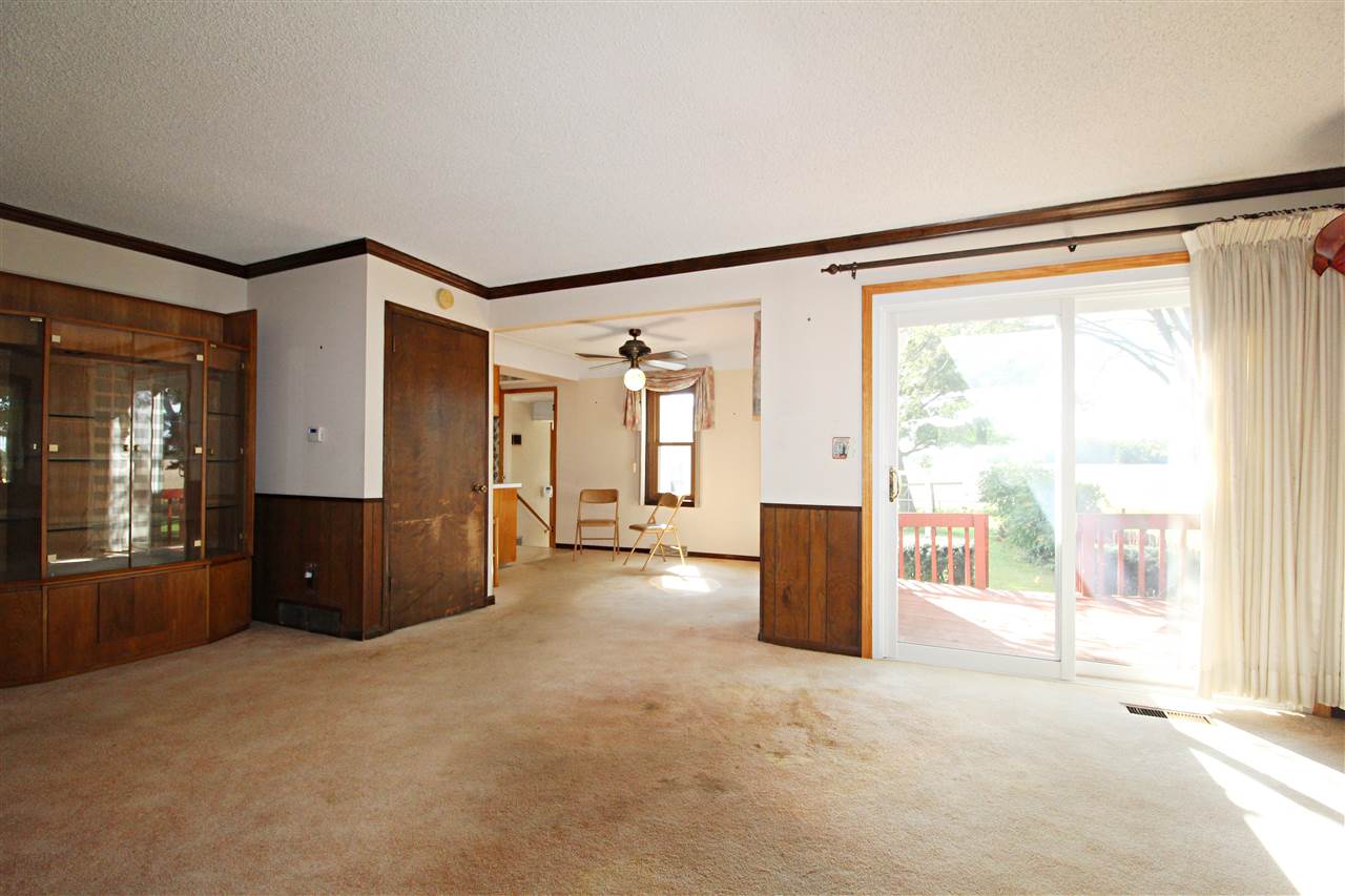 12357 West Pierson Road Flushing, MI 48433 - Photo 6 of 32 50056478-5.JPG