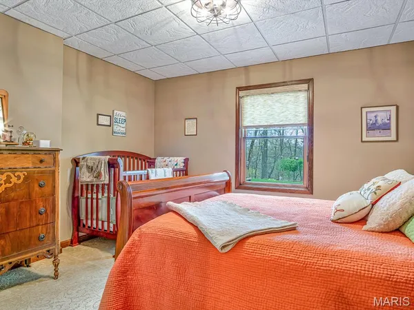 $675,000 | 5542 Wildwood Drive, Waterloo, IL 62298