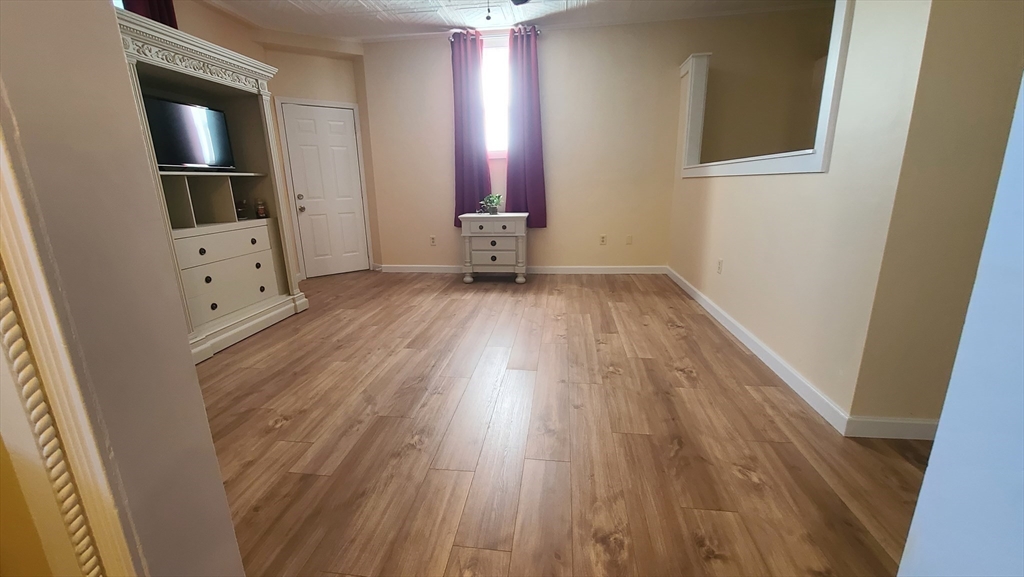 108 Howe Street Fall River, MA 02724 - Photo 10 of 32 Gallery Image 10