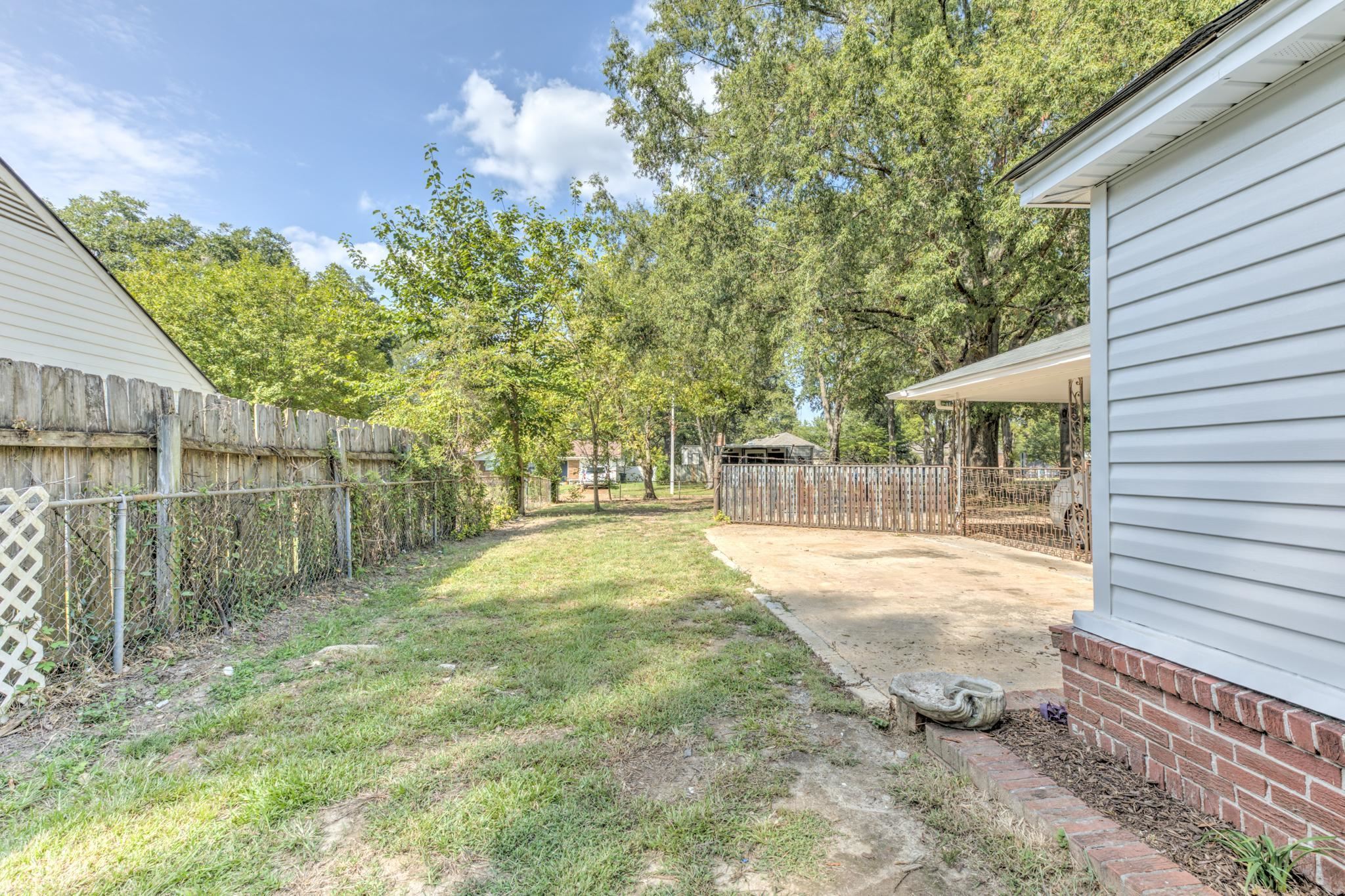 2823 Altruria Road Bartlett, TN 38134 - Photo 36 of 40 a view of backyard of house