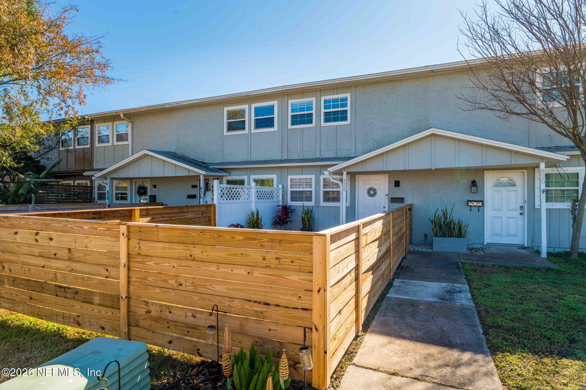 828 Cavalla Road Atlantic Beach, FL 32233 - Photo 16 of 26 Front View 3