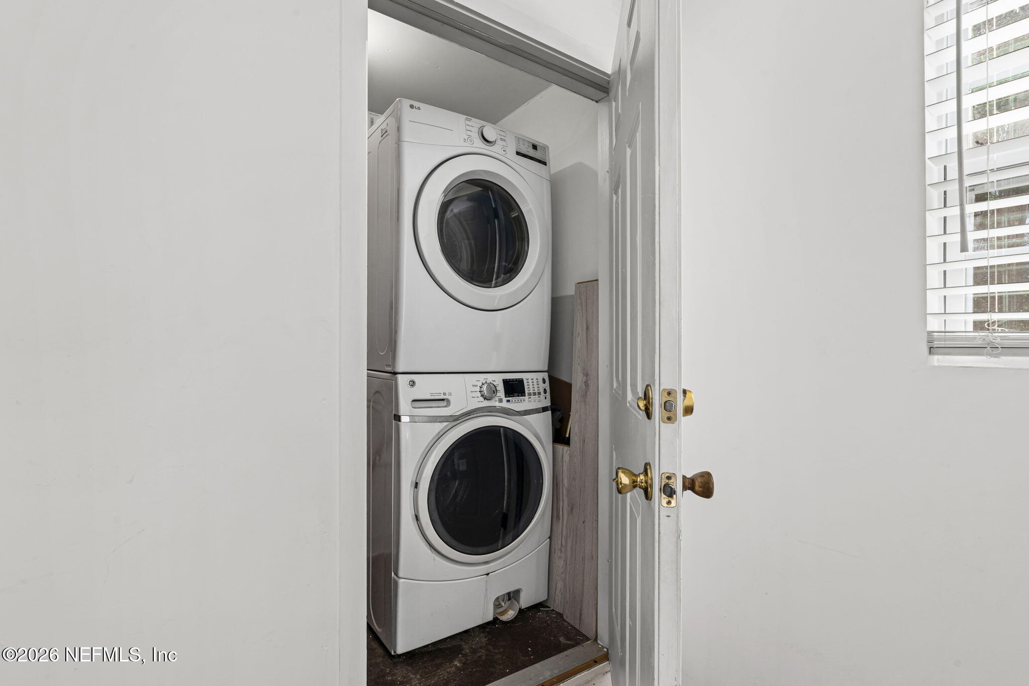 828 Cavalla Road Atlantic Beach, FL 32233 - Photo 26 of 26 Utility/Washer & Drier