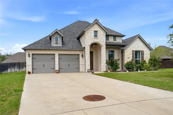 $550,000 | 127 Preakness Drive, Willow Park, TX 76087