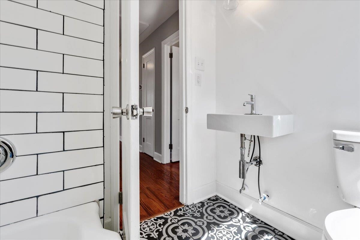 925 South East Street Raleigh, NC 27601 - Photo 19 of 24 Photo 19