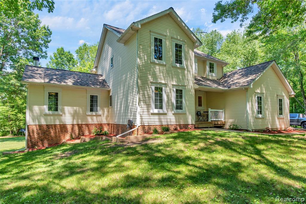 3030 West Allen Road Howell, MI 48855 - Photo 5 of 58