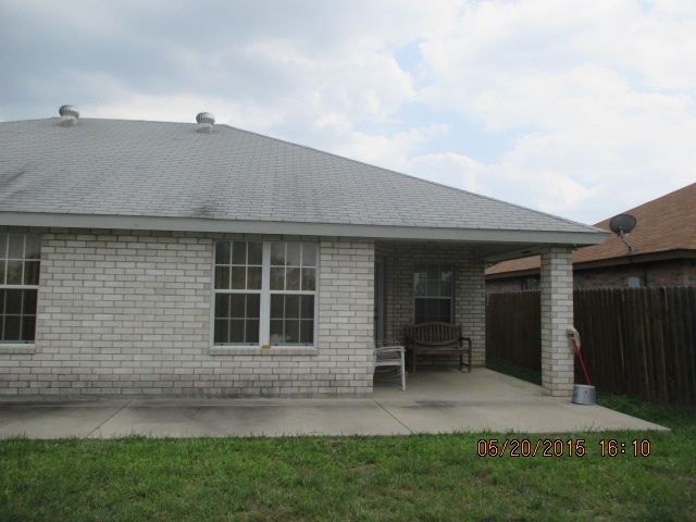 938 Witherspoon Loop Laredo, TX 78046 - Photo 3 of 4 Gallery Image 3