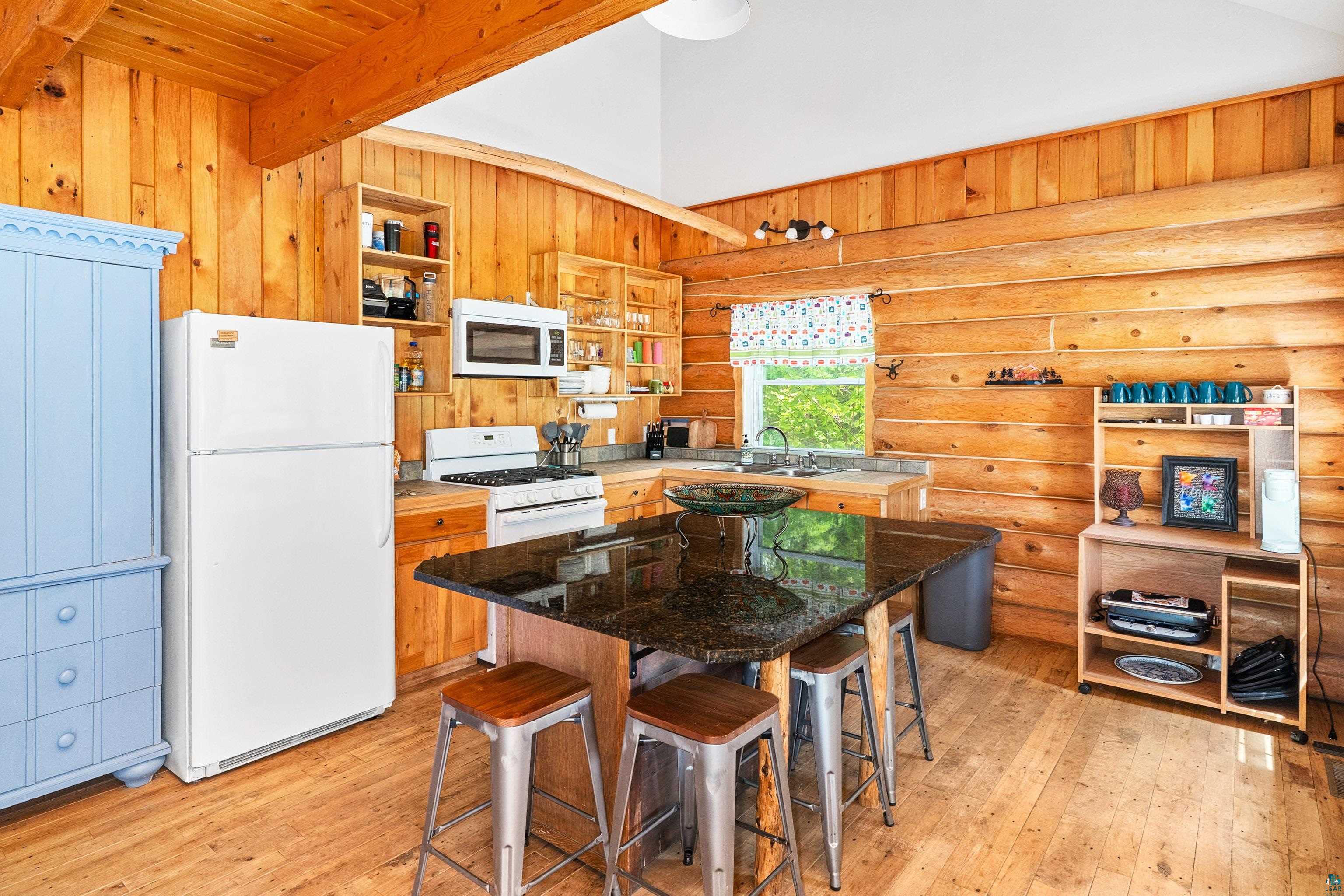 204 East Deeryard Road Grand Marais, MN 55604 - Photo 8 of 50