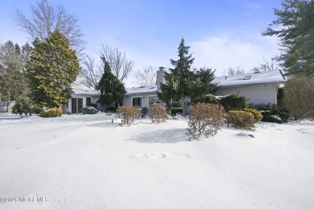 $799,900 | 330 Plymouth Drive, Freehold, NJ 07728