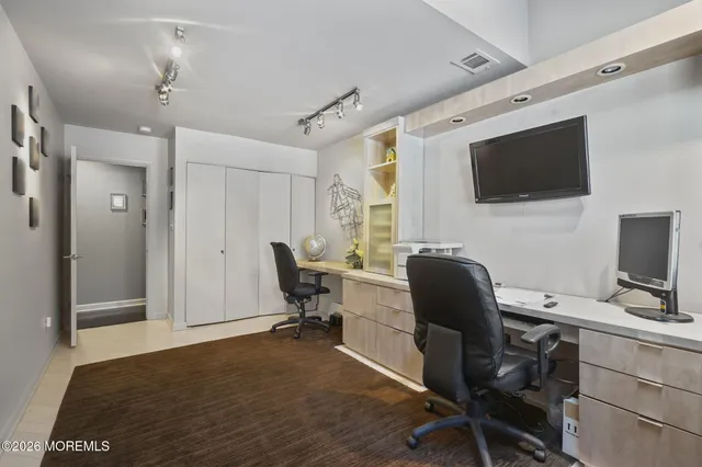 $799,900 | 330 Plymouth Drive, Freehold, NJ 07728