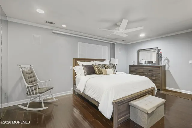 $799,900 | 330 Plymouth Drive, Freehold, NJ 07728