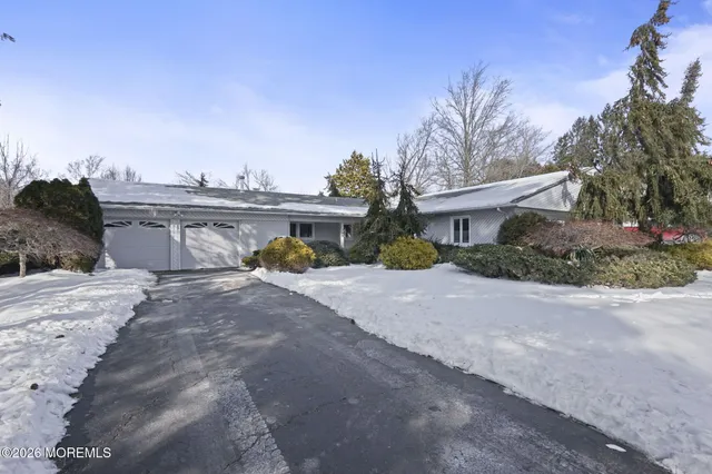 $799,900 | 330 Plymouth Drive, Freehold, NJ 07728