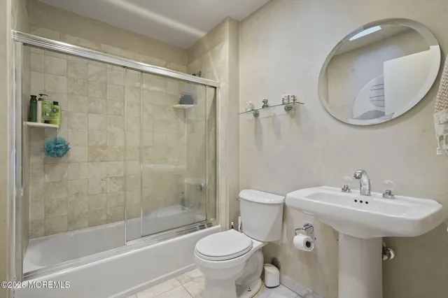 $799,900 | 330 Plymouth Drive, Freehold, NJ 07728