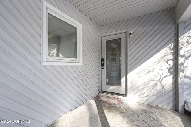 $799,900 | 330 Plymouth Drive, Freehold, NJ 07728