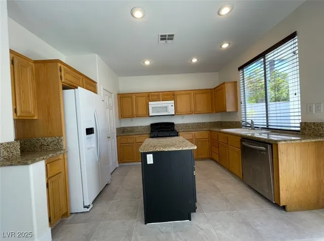 $2,650 | 2289 Surrey Meadows Avenue, Henderson, NV 89052