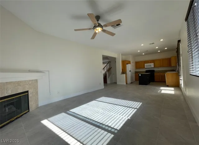 $2,650 | 2289 Surrey Meadows Avenue, Henderson, NV 89052