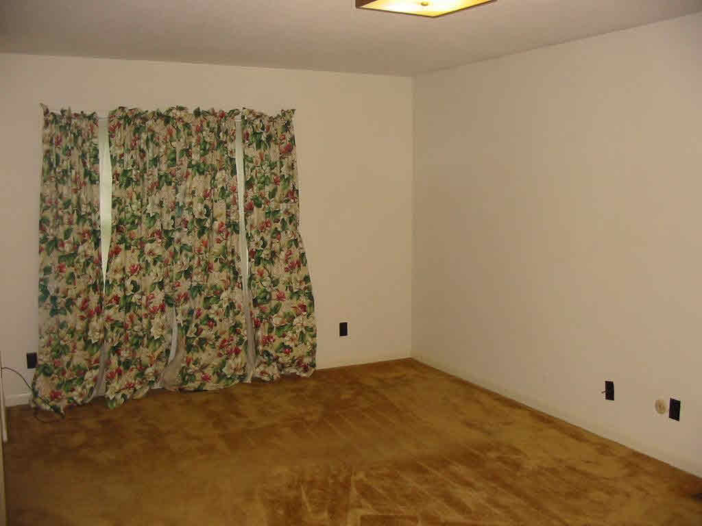 2007 Ridgeway Avenue Vincennes, IN 47591 - Photo 7 of 12 Gallery Image 7