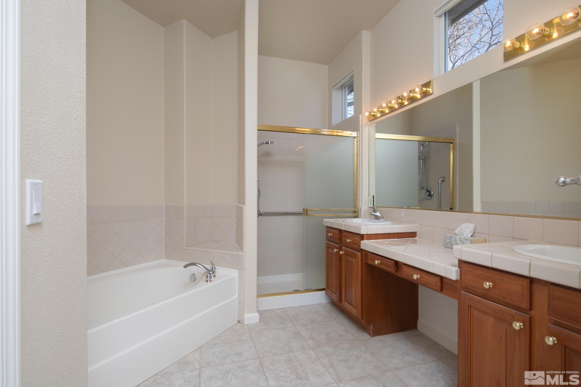 457 Sierra Leaf Circle Reno, NV 89511 - Photo 14 of 25 Photo 14