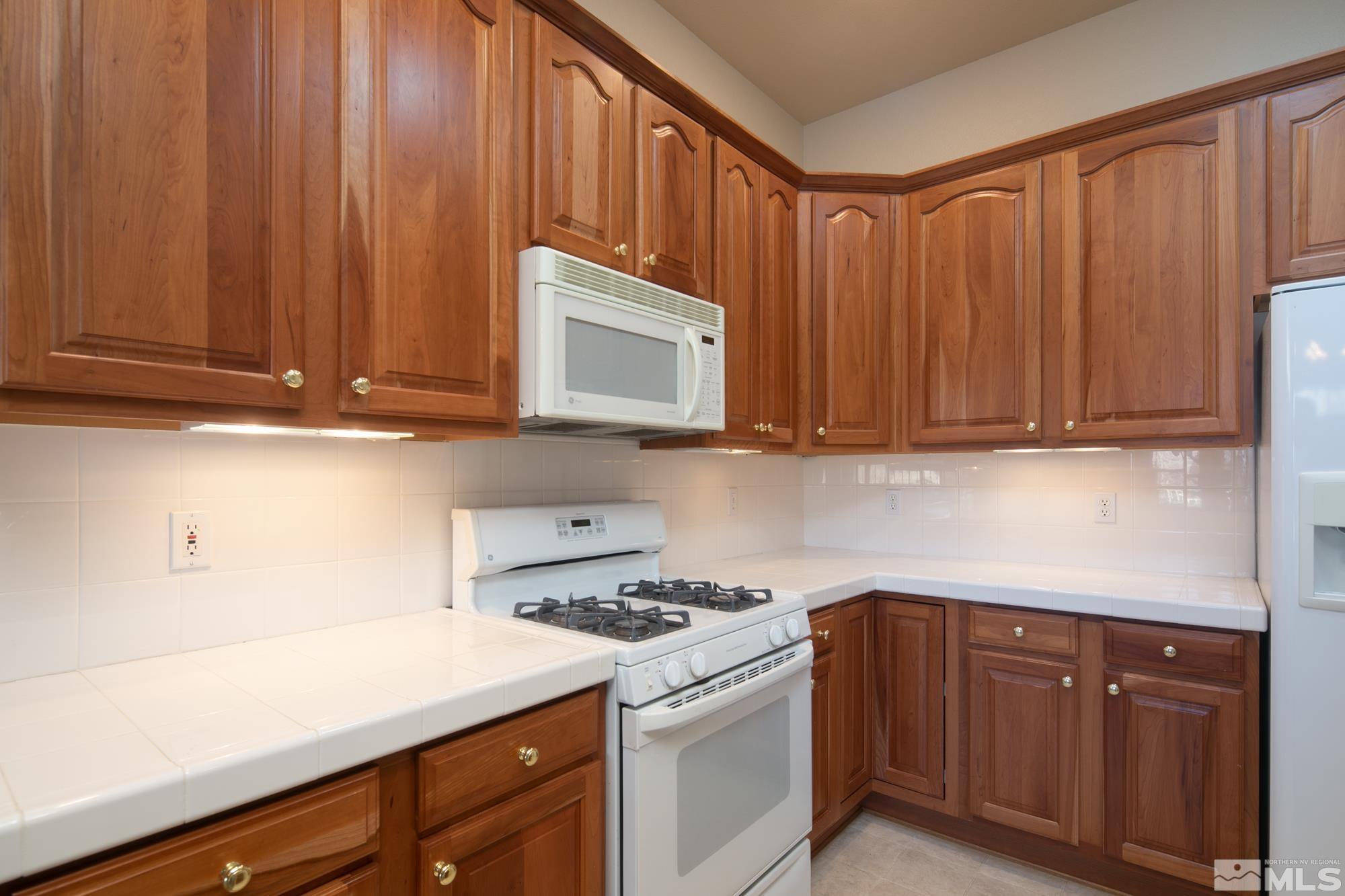 457 Sierra Leaf Circle Reno, NV 89511 - Photo 7 of 25 Photo 7
