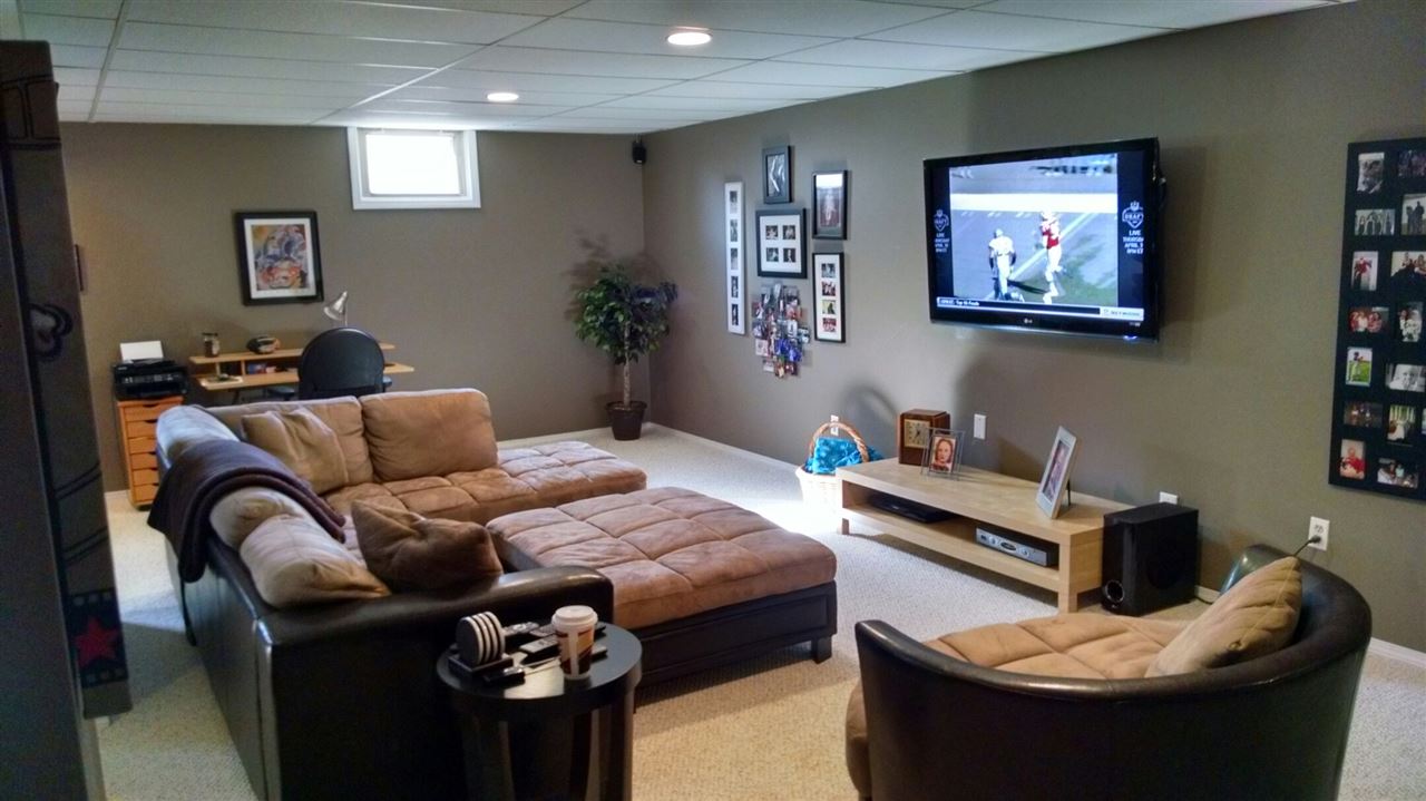 8522 Stand Ridge Run Fort Wayne, IN 46825 - Photo 9 of 30 Gallery Image 9
