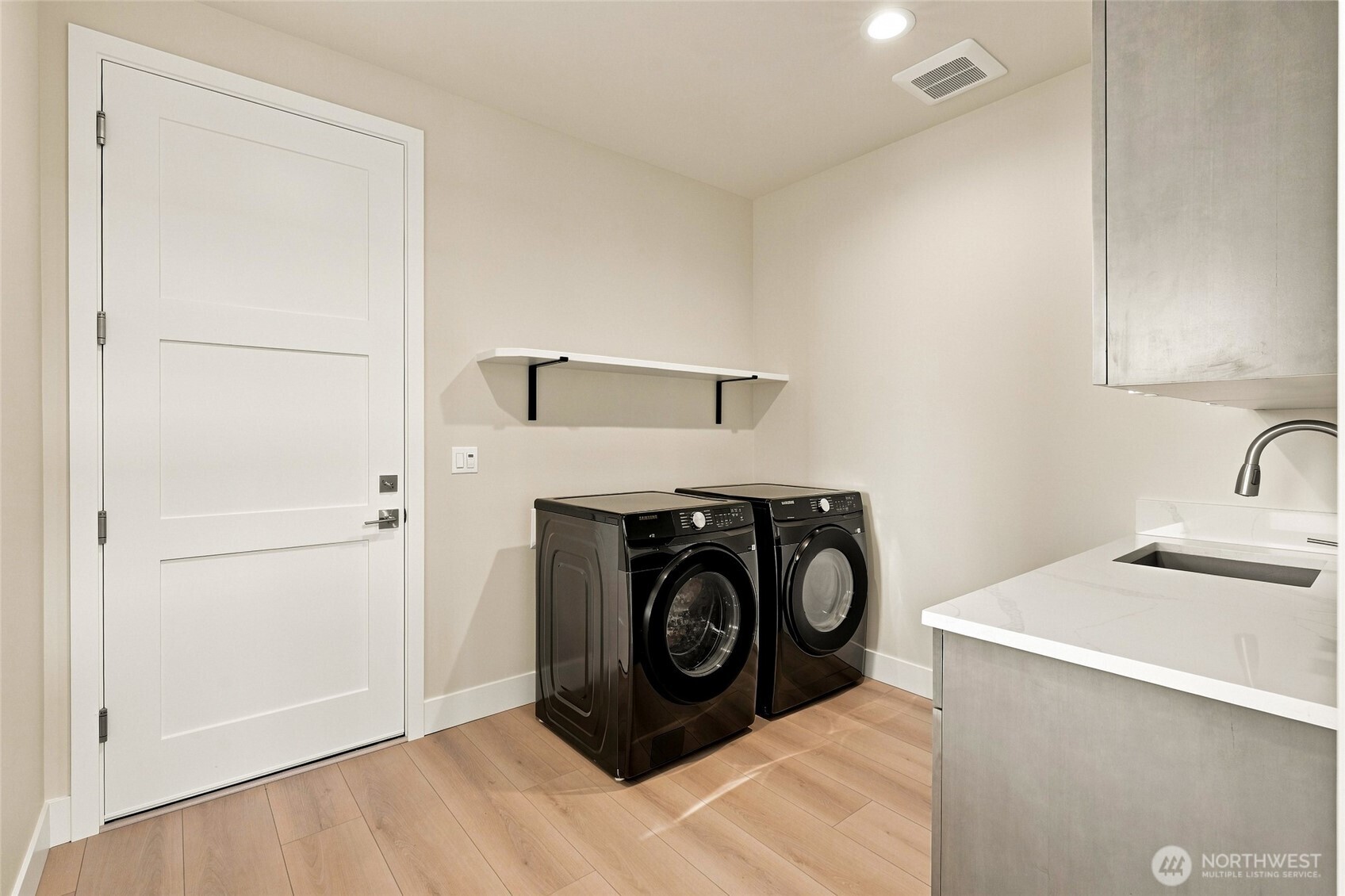3913 Rock Ridge Parkway Anacortes, WA 98221 - Photo 30 of 38 Gallery Image 30