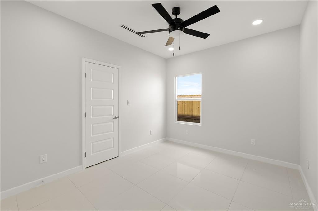 4213 Hummingbird Avenue, Unit 92 McAllen, TX 78504 - Photo 8 of 18