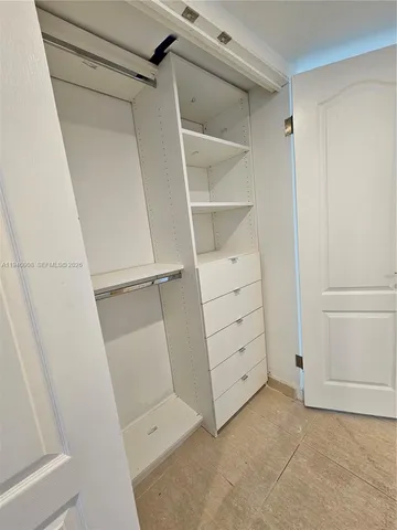 $4,100 | 3180 South Ocean Drive, Unit 1508, Hallandale Beach, FL 33009