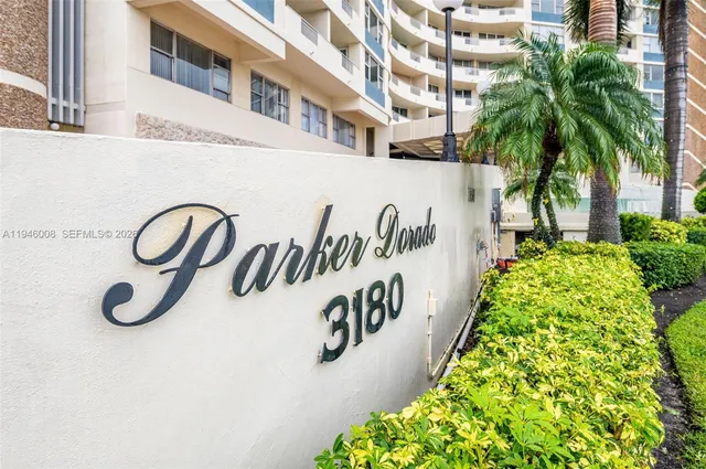 $4,100 | 3180 South Ocean Drive, Unit 1508, Hallandale Beach, FL 33009