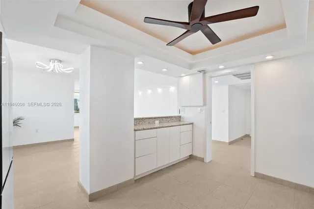 $4,100 | 3180 South Ocean Drive, Unit 1508, Hallandale Beach, FL 33009