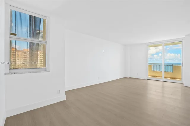 $4,100 | 3180 South Ocean Drive, Unit 1508, Hallandale Beach, FL 33009