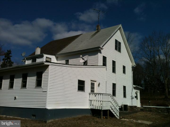 902 Mill Road Bensalem, PA 19020 - Photo 3 of 18 Gallery Image 3