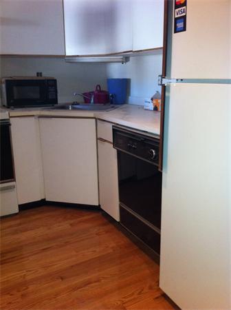 315 Rantoul Street, Unit 306 Beverly, MA 01915 - Photo 3 of 4