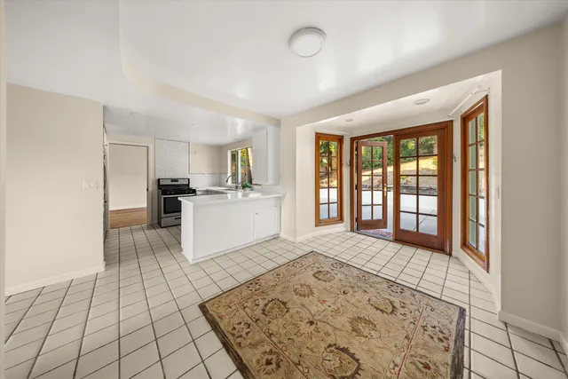 $2,099,000 | 2210 St James Drive, Santa Barbara, CA 93105