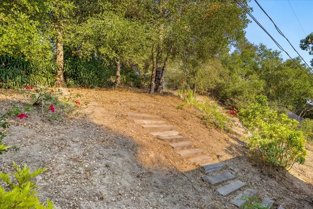 $2,099,000 | 2210 St James Drive, Santa Barbara, CA 93105