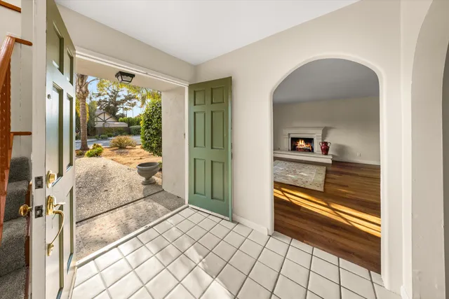 $2,099,000 | 2210 St James Drive, Santa Barbara, CA 93105