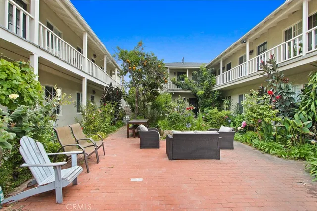 $6,100,000 | 5901 East Ocean Boulevard, Long Beach, CA 90803