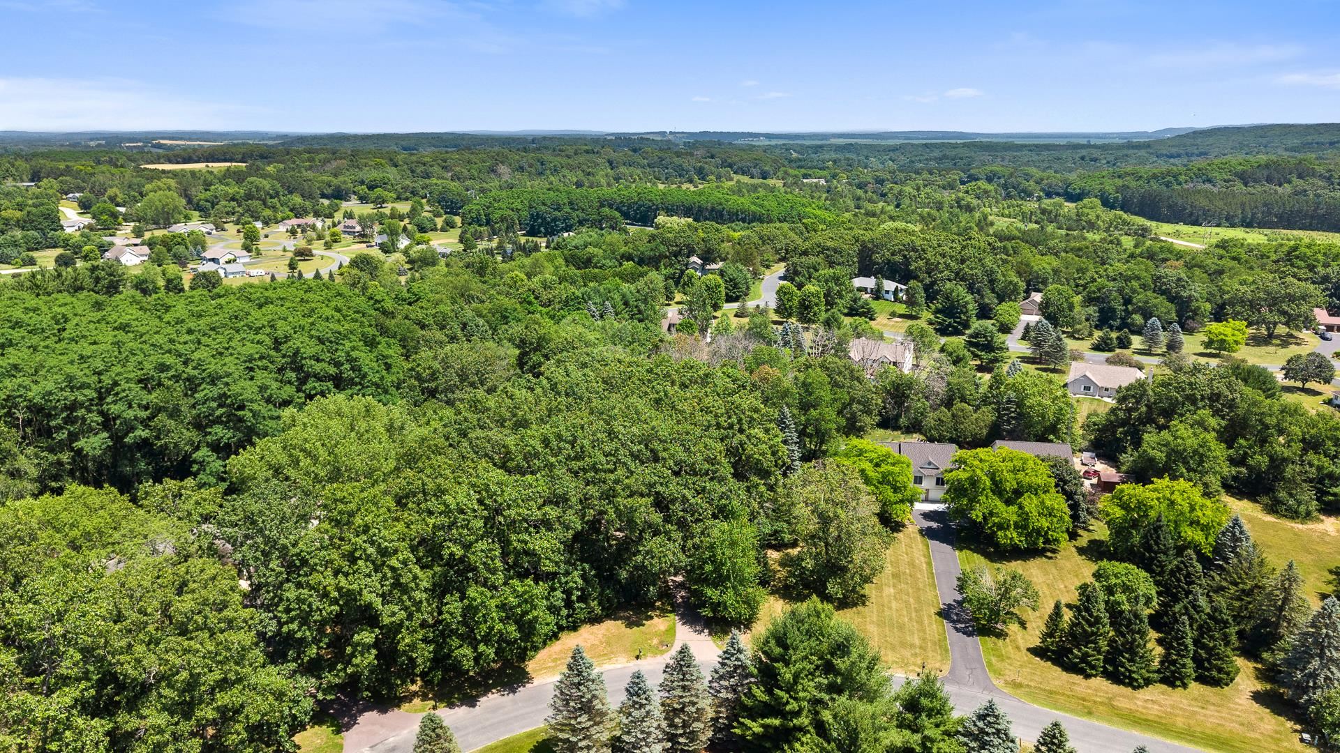 S3660 North Bent Tree Drive Baraboo, WI 53913 - Photo 37 of 70