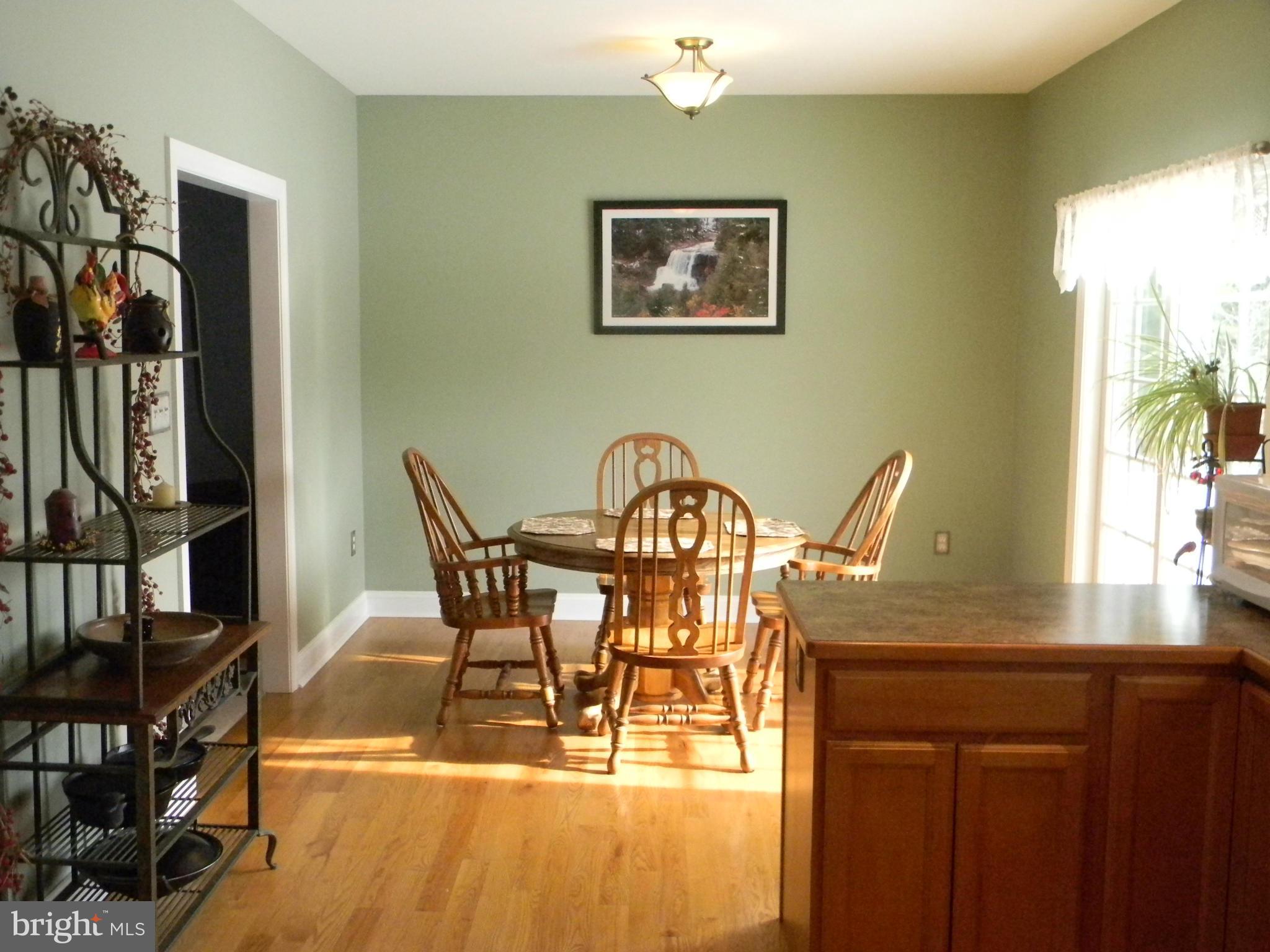 332 Maloney Road Elkton, MD 21921 - Photo 6 of 13 Dining Room