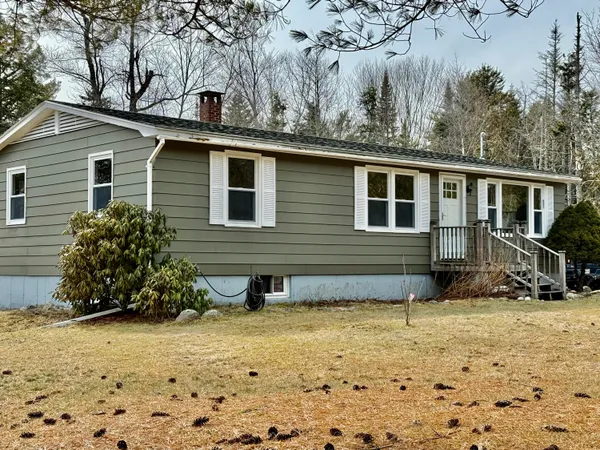 $239,000 | 496 Court Street, Machias, ME 04654