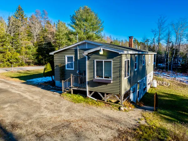 $239,000 | 496 Court Street, Machias, ME 04654