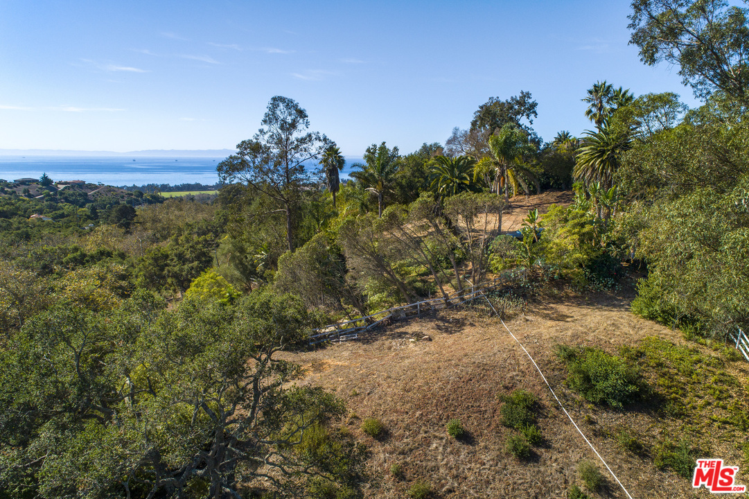 2985-rd East Valley Road Santa Barbara, CA 93108 - Photo 4 of 8