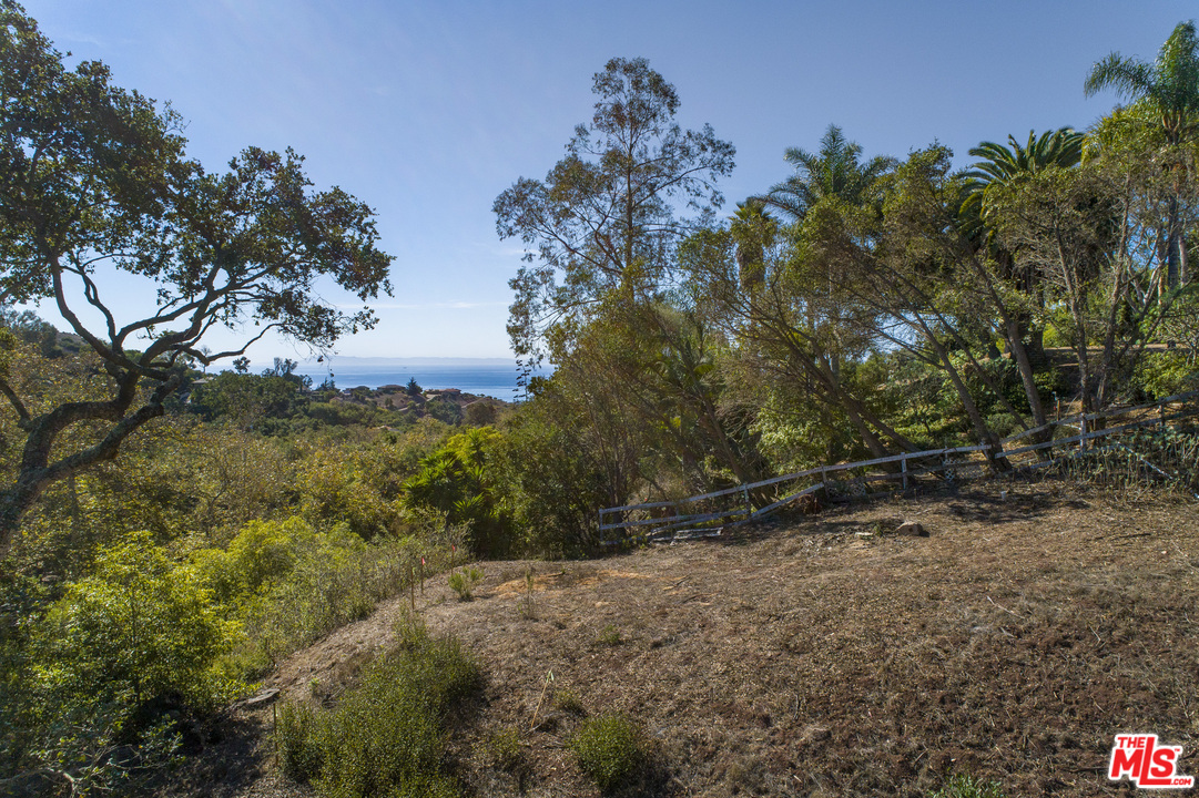 2985-rd East Valley Road Santa Barbara, CA 93108 - Photo 6 of 8