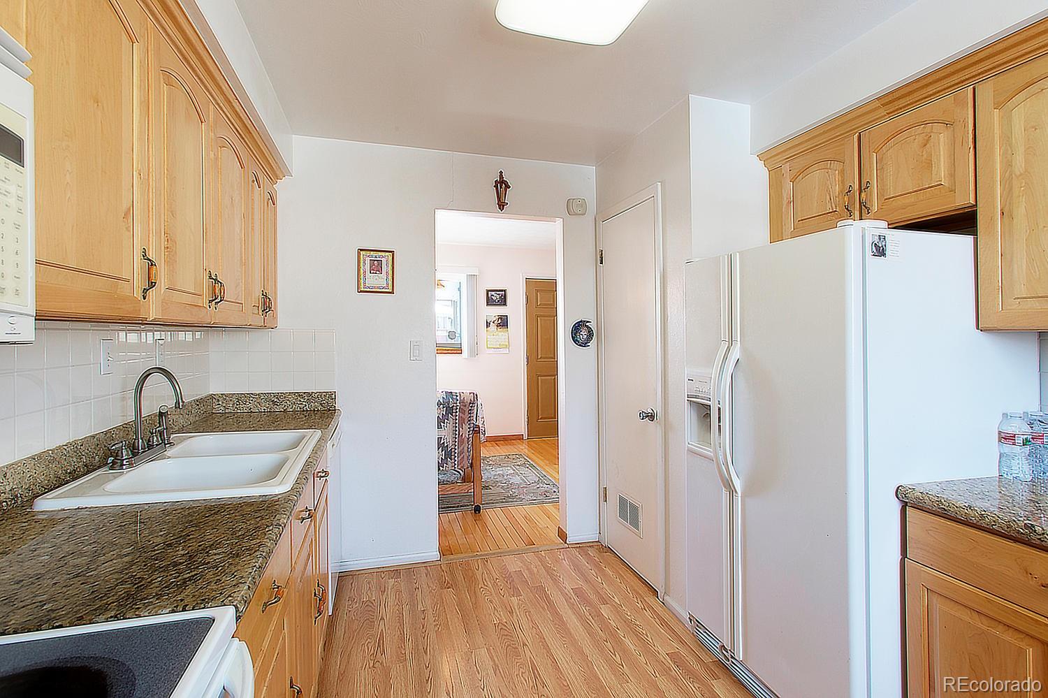 10595 West 38th Place Wheat Ridge, CO 80033 - Photo 8 of 24